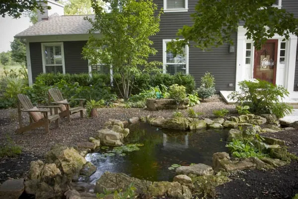 Front Yard Water Feature | Pond Design Ideas